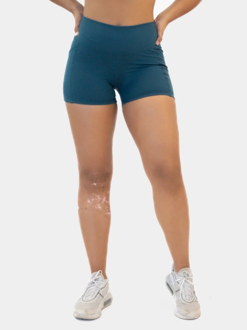 Senita Athletics Lux High Waisted Rio Shorts Pacific 3.75 in inseam XL